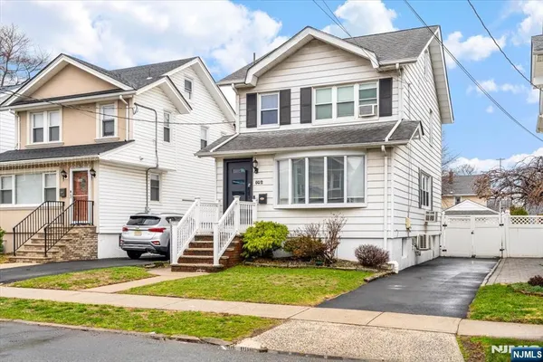 $765,000 | 502 6th Avenue, Lyndhurst, NJ 07071