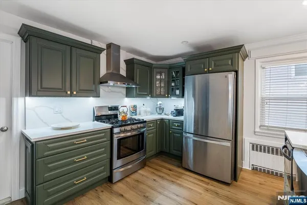 $765,000 | 502 6th Avenue, Lyndhurst, NJ 07071