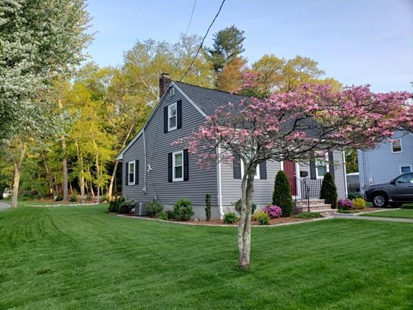 93 Selwyn Road Randolph, MA 02368 - Photo 1 of 40 Gallery Image 1