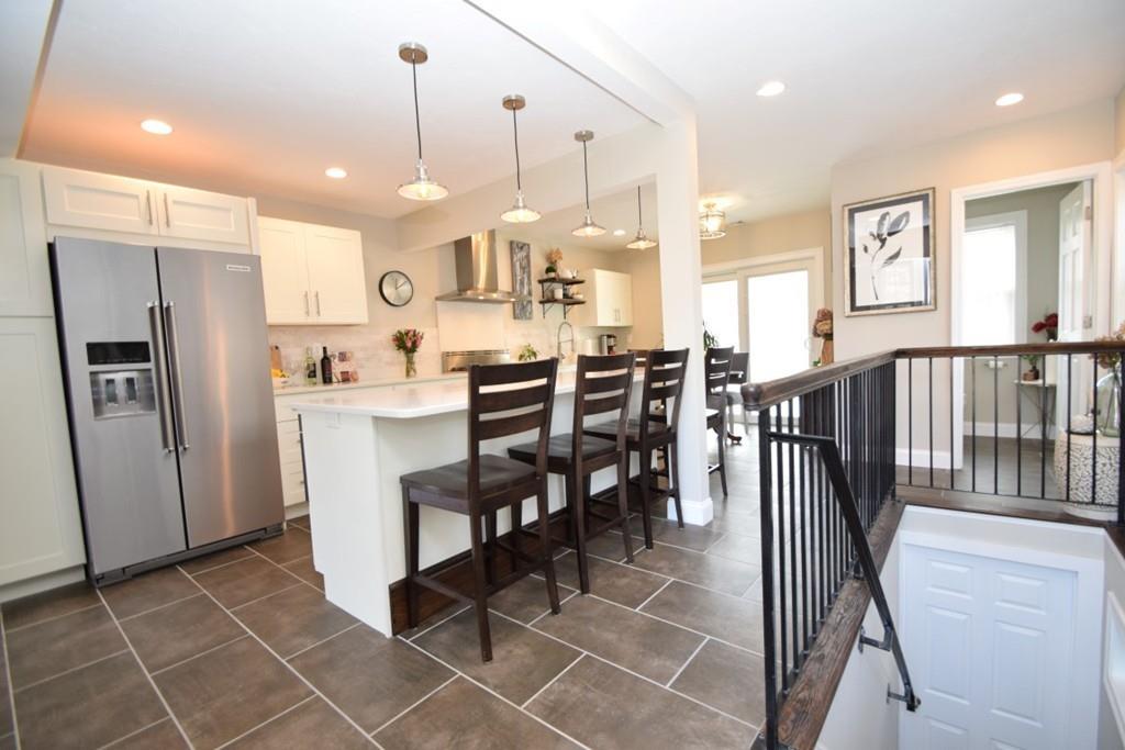 93 Selwyn Road Randolph, MA 02368 - Photo 3 of 40 Gallery Image 3