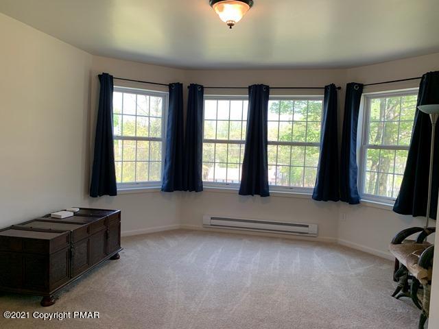 36 Shortridge Road Albrightsville, PA 18210 - Photo 7 of 13 Formal living room