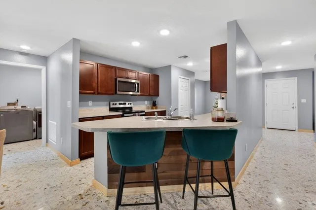 $342,900 | 30 Ryley Lane, Palm Coast, FL 32164