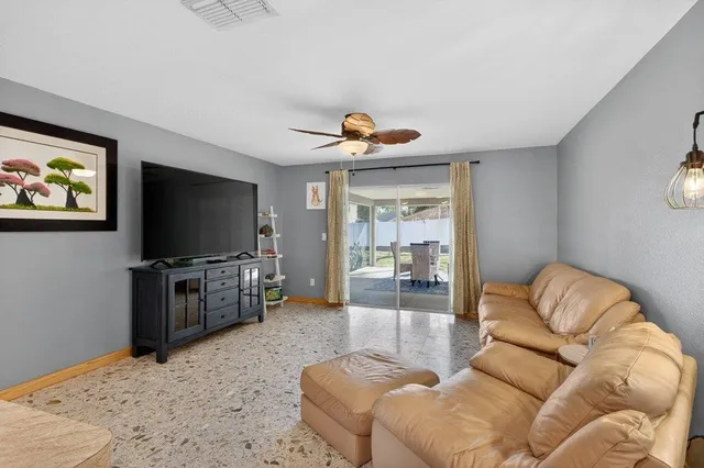 $342,900 | 30 Ryley Lane, Palm Coast, FL 32164