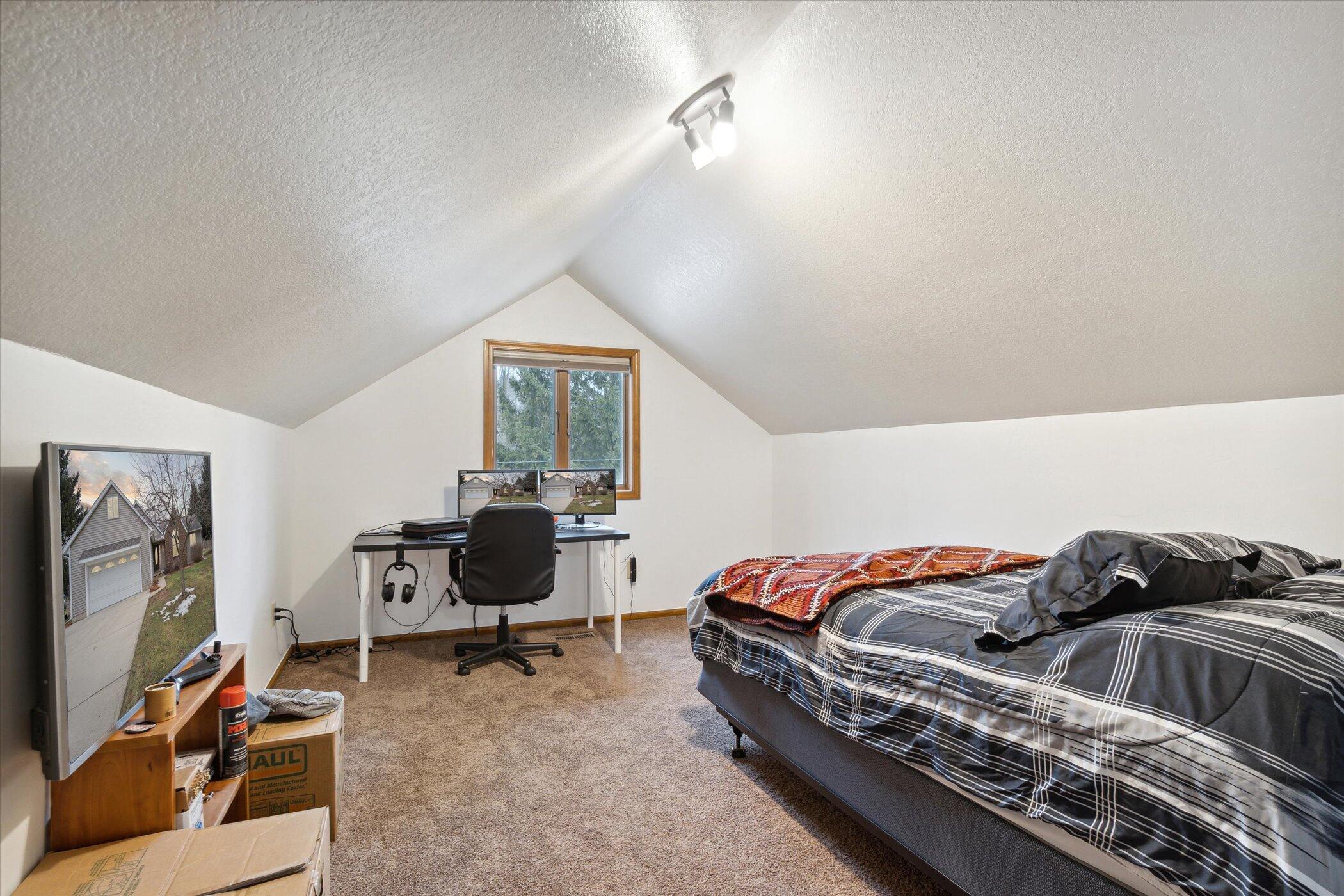 1665 Bunting Road Jackson, MI 49201 - Photo 32 of 67 31-1665-Bunting-Rd-Jackson-MI-49201-Wind