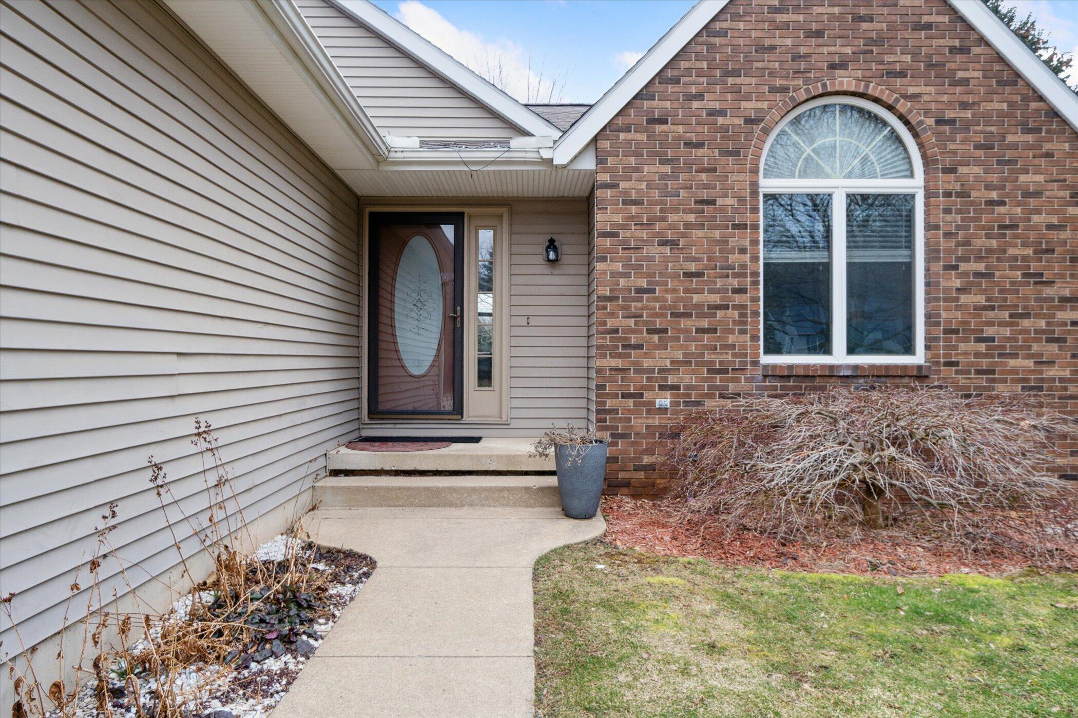 1665 Bunting Road Jackson, MI 49201 - Photo 5 of 67 05-1665-Bunting-Rd-Jackson-MI-49201-Wind