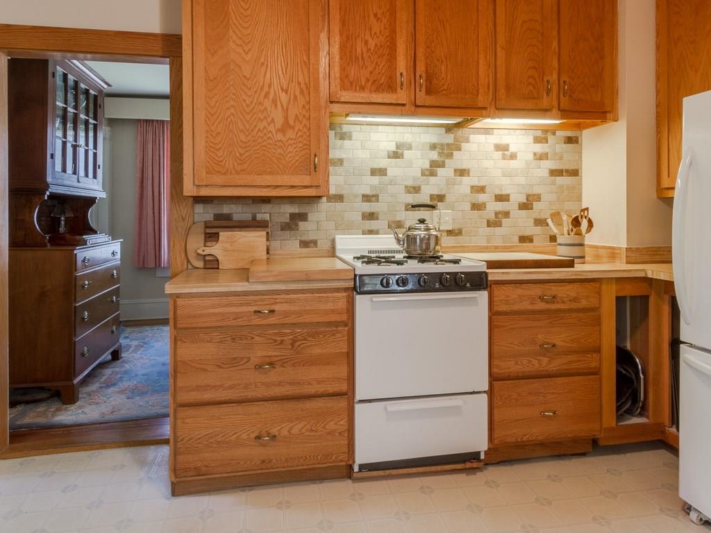 10 Jordan Pond Road Seal Harbor, ME 04675 - Photo 14 of 32 The kitchen is very functional.