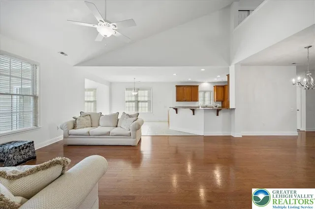 $699,901 | 2616 Pioneer Road, Bethlehem, PA 18017