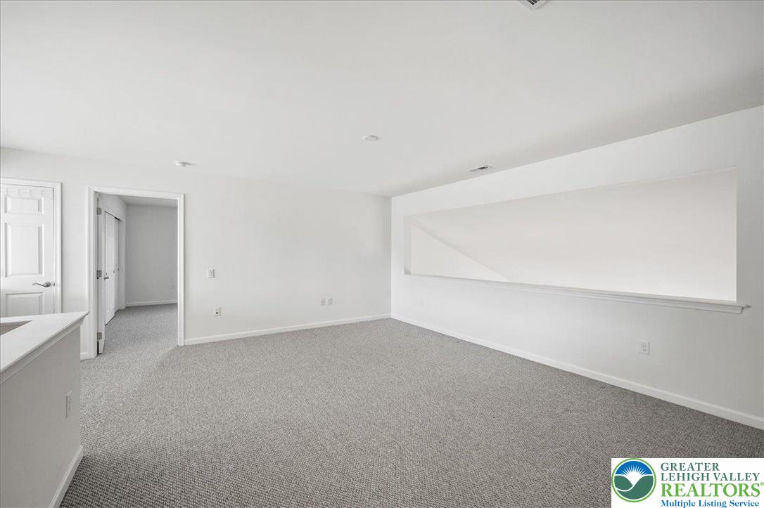 2616 Pioneer Road Bethlehem, PA 18017 - Photo 42 of 58 Loft area