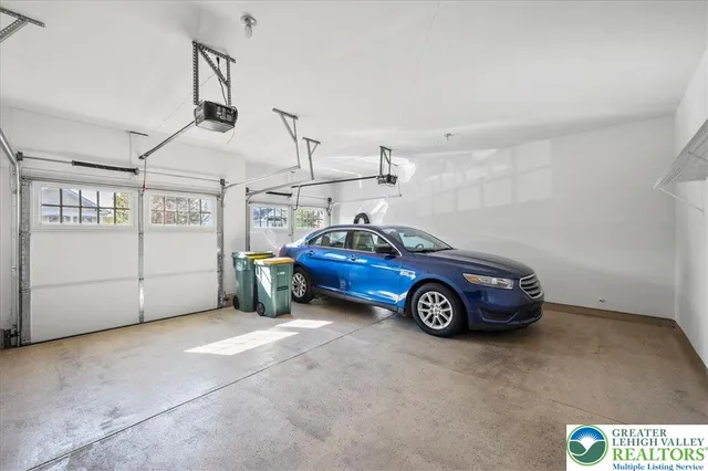 $699,901 | 2616 Pioneer Road, Bethlehem, PA 18017