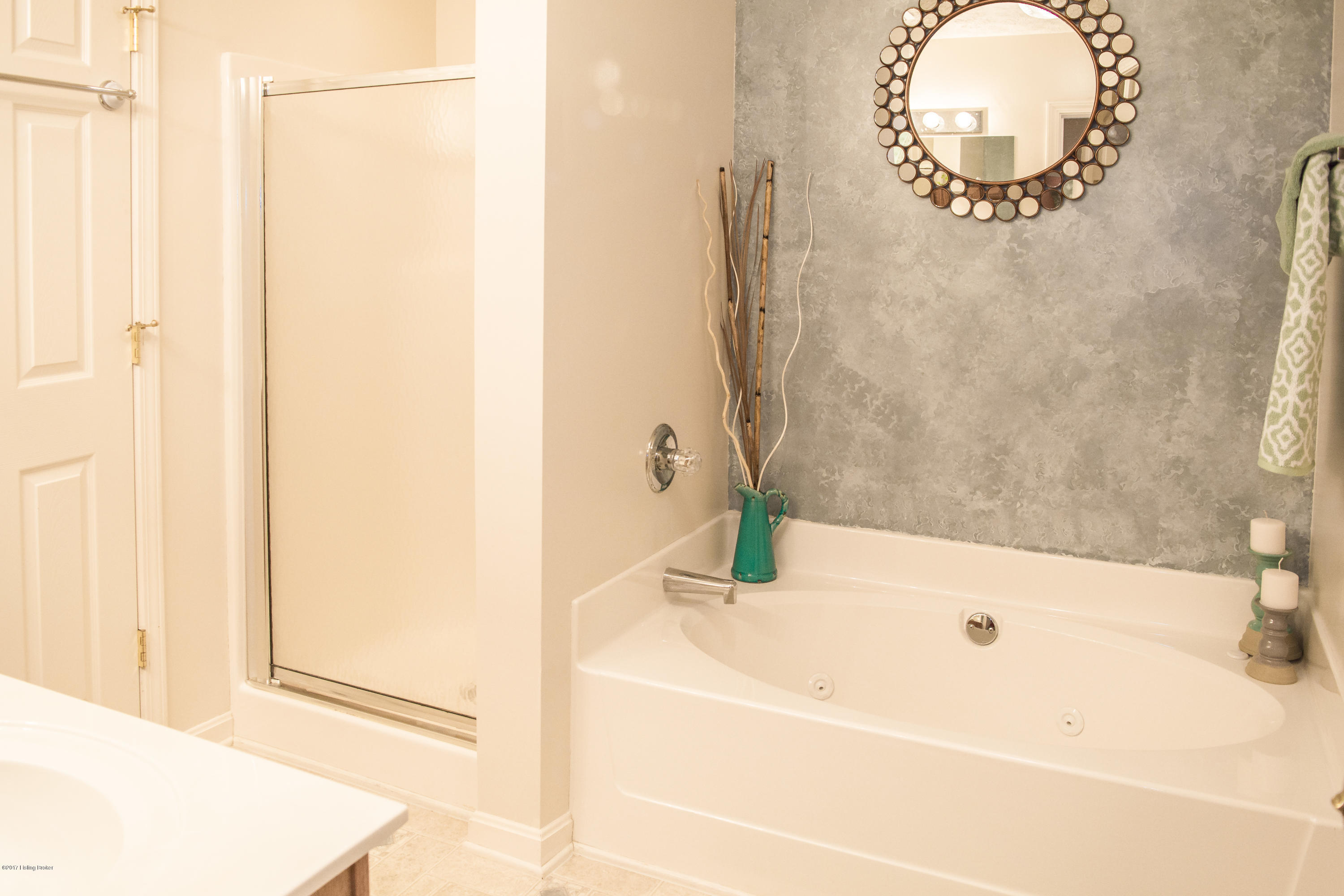7203 Quindero Run Road Louisville, KY 40228 - Photo 48 of 63 1105