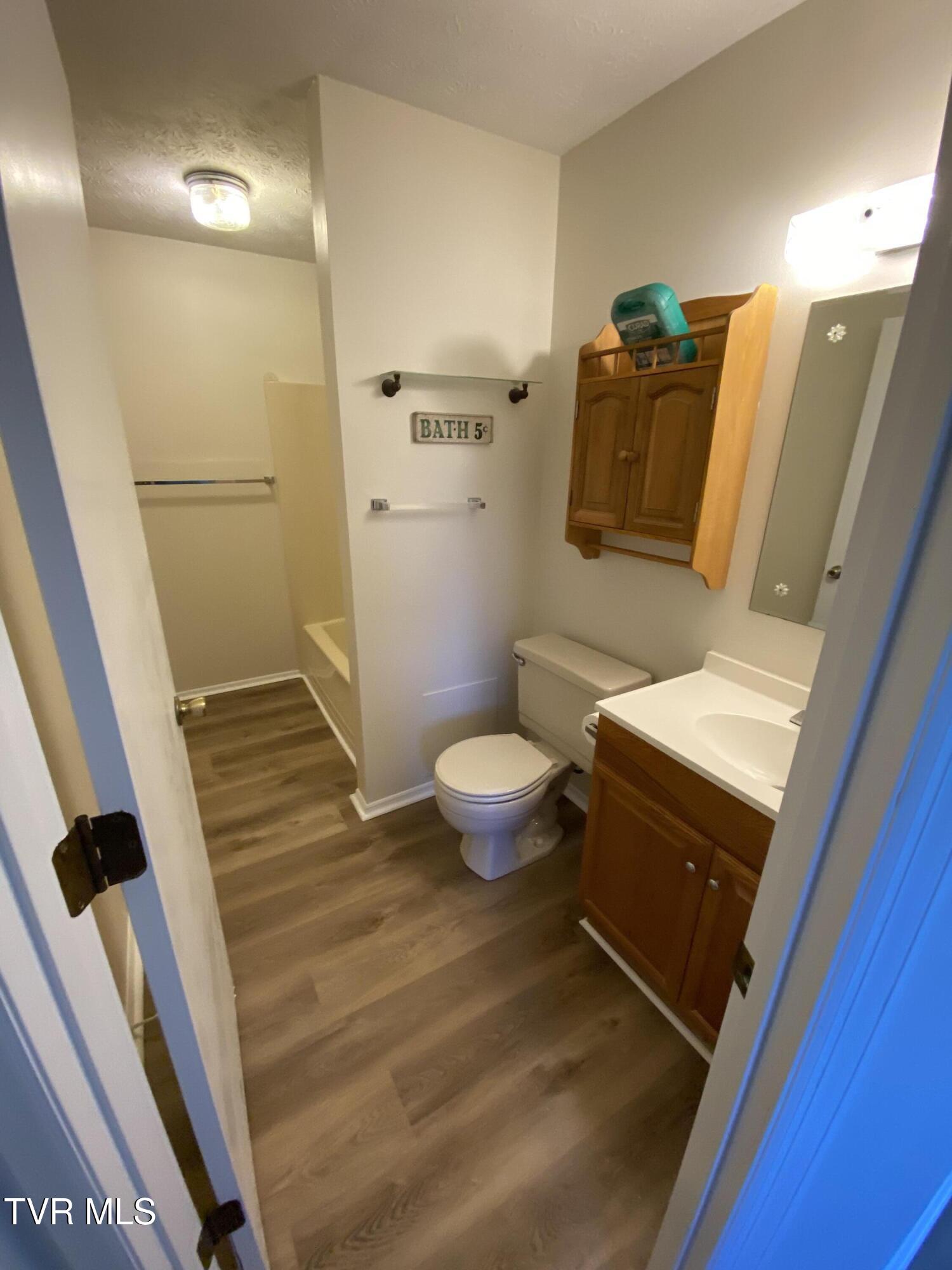 4204 Carroll Creek Road Johnson City, TN 37604 - Photo 15 of 18 IMG_6053