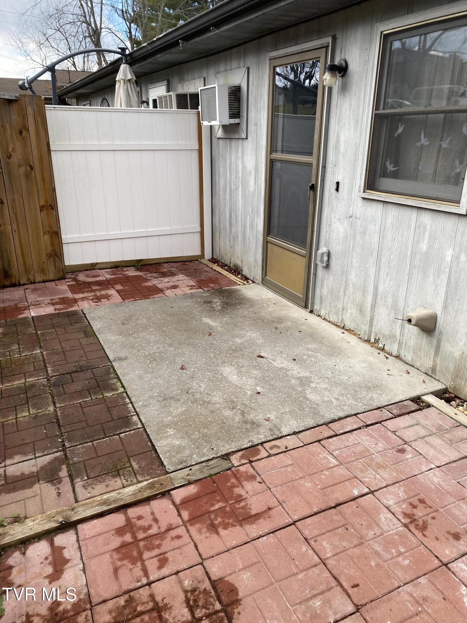 4204 Carroll Creek Road Johnson City, TN 37604 - Photo 16 of 18 IMG_6438