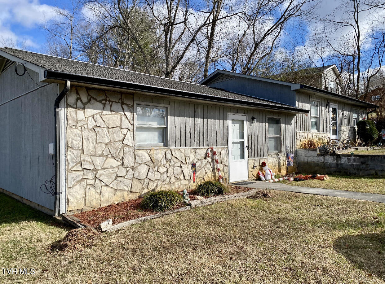 4204 Carroll Creek Road Johnson City, TN 37604 - Photo 18 of 18 IMG_3477