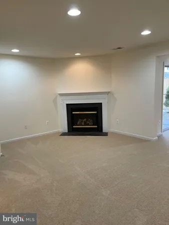 $2,850 | 12039 Kemps Landing Circle, Manassas, VA 20109