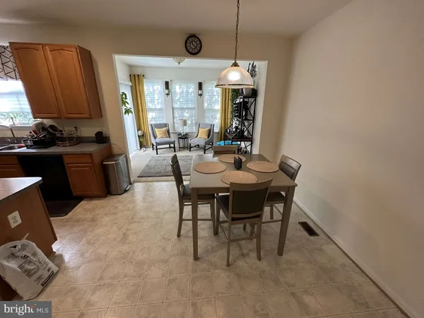 $2,850 | 12039 Kemps Landing Circle, Manassas, VA 20109