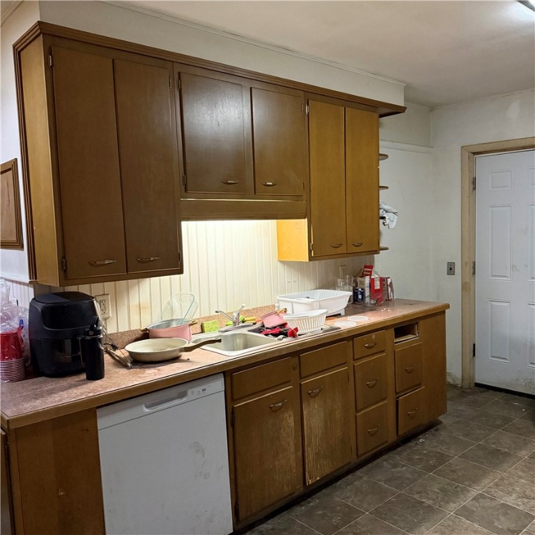 79 Chestnut Street Oneonta, NY 13820 - Photo 9 of 28 Unit 1