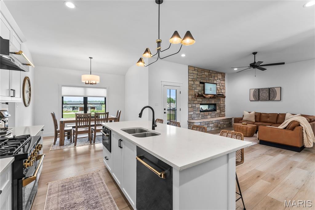 714 Magnolia Lane Farmington, MO 63640 - Photo 12 of 36