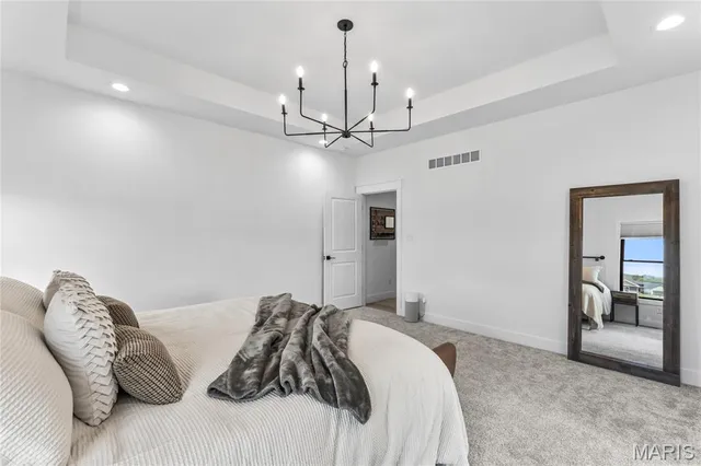 $549,900 | 714 Magnolia Lane, Farmington, MO 63640