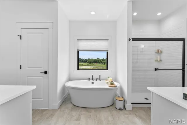 $549,900 | 714 Magnolia Lane, Farmington, MO 63640