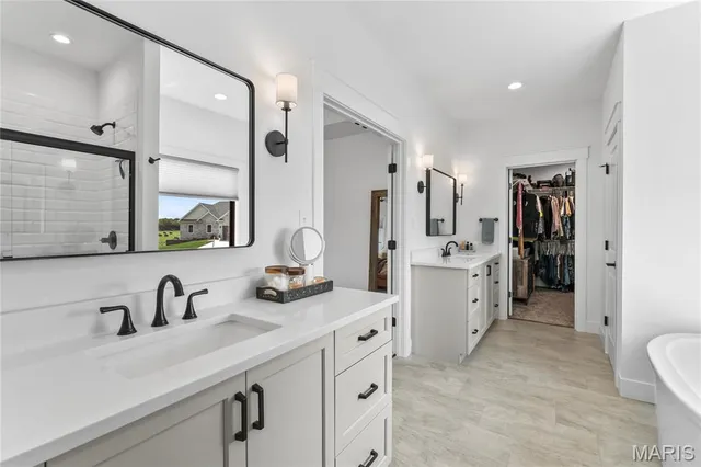 $549,900 | 714 Magnolia Lane, Farmington, MO 63640