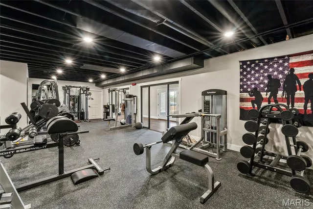 $549,900 | 714 Magnolia Lane, Farmington, MO 63640