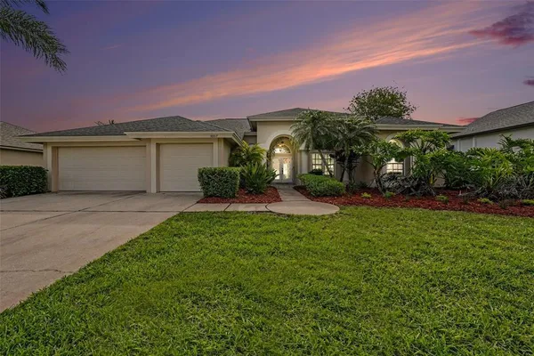 $1,099,999 | 18817 Wimbledon Circle, Lutz, FL 33558