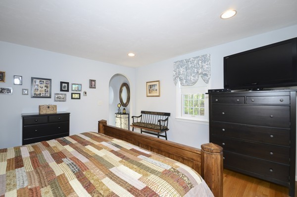 82 Hitty Tom Road Duxbury, MA 02332 - Photo 12 of 26 Gallery Image 12