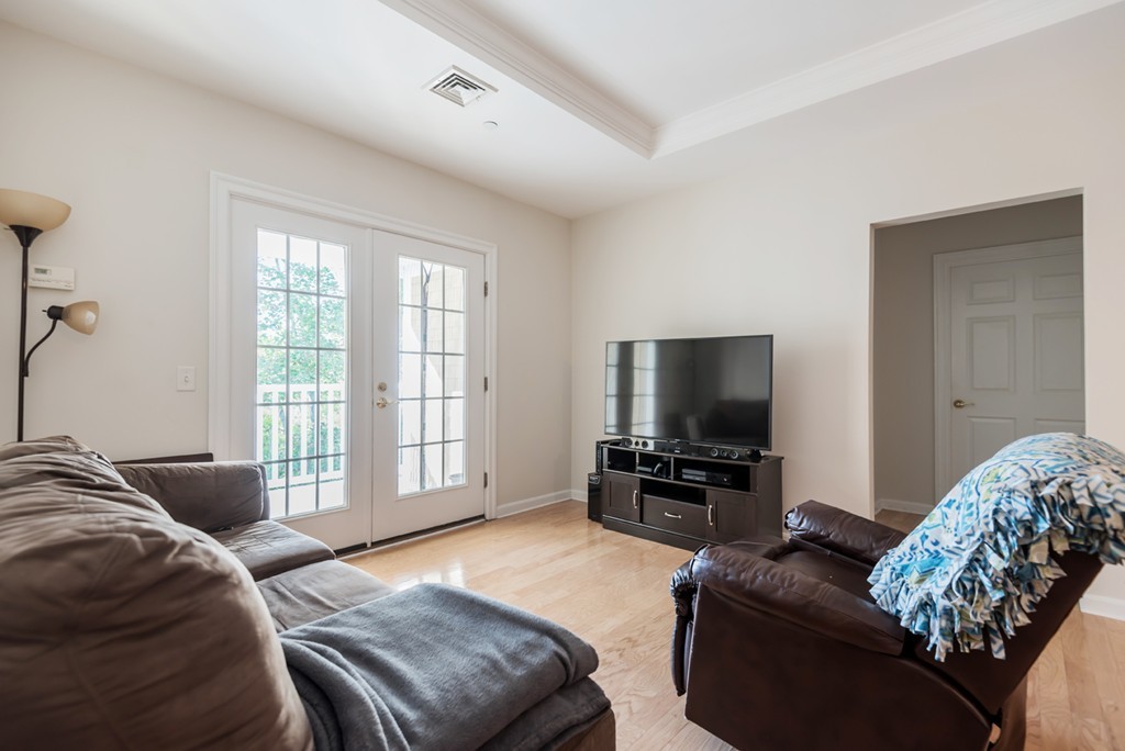 190 Chickering Road, Unit 308D North Andover, MA 01845 - Photo 8 of 19 Gallery Image 8