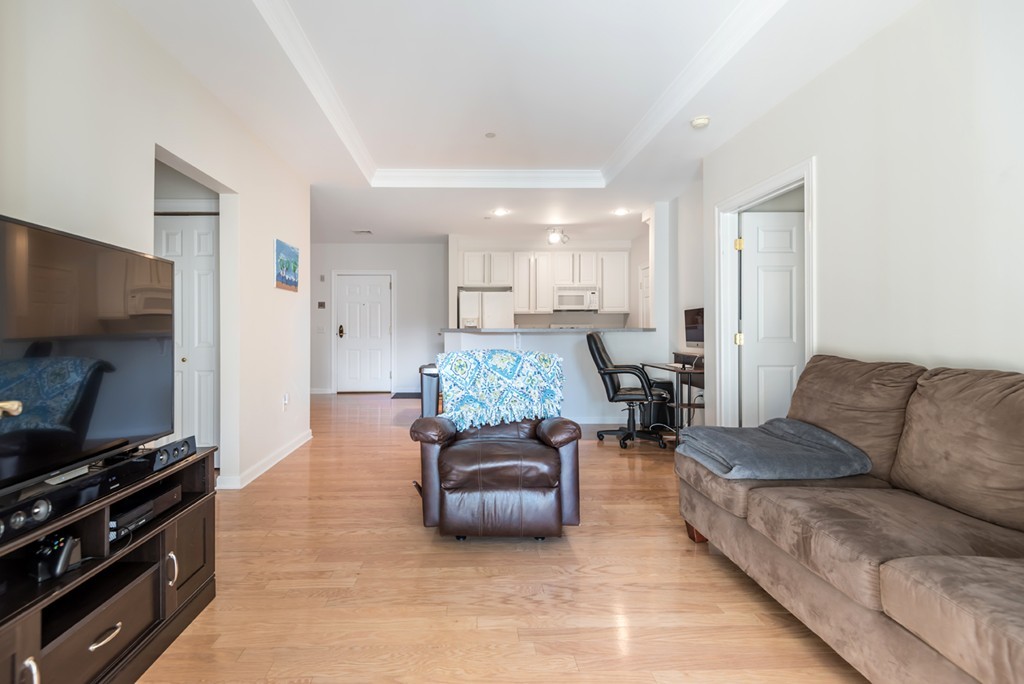 190 Chickering Road, Unit 308D North Andover, MA 01845 - Photo 9 of 19 Gallery Image 9