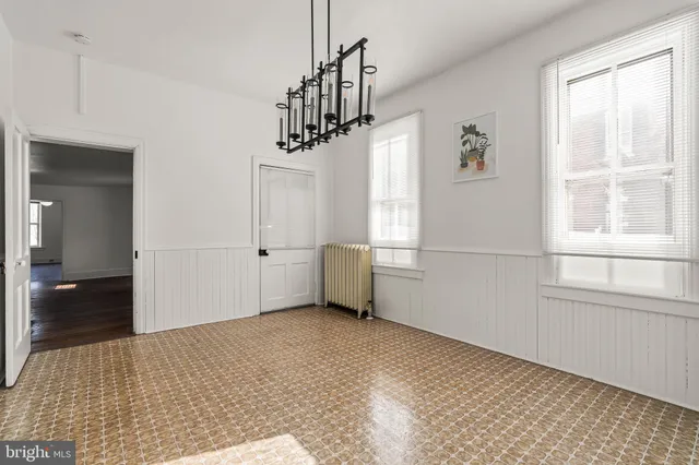 $267,900 | 148 North Carlisle Street, Greencastle, PA 17225