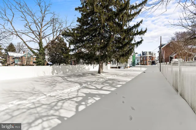 $267,900 | 148 North Carlisle Street, Greencastle, PA 17225