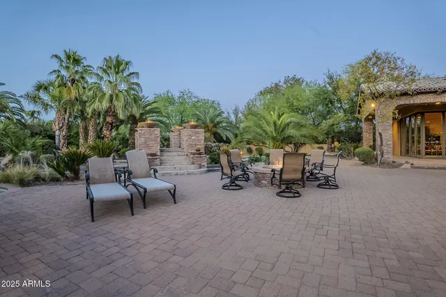 $7,995,000 | 5030 East Mockingbird Lane, Paradise Valley, AZ 85253