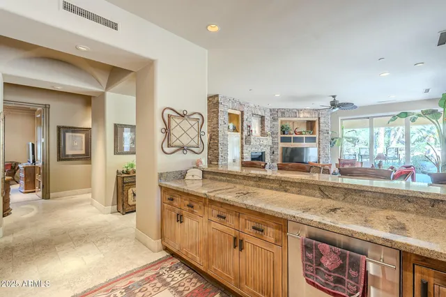 $7,995,000 | 5030 East Mockingbird Lane, Paradise Valley, AZ 85253