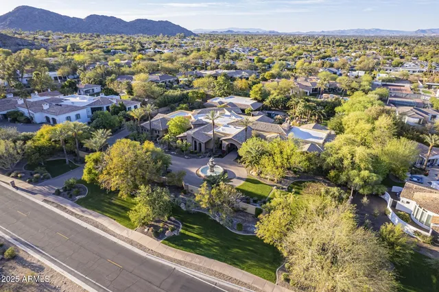 $7,995,000 | 5030 East Mockingbird Lane, Paradise Valley, AZ 85253
