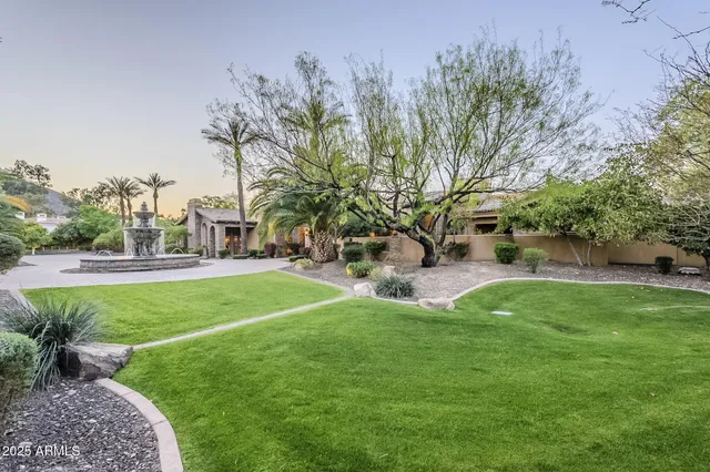$7,995,000 | 5030 East Mockingbird Lane, Paradise Valley, AZ 85253