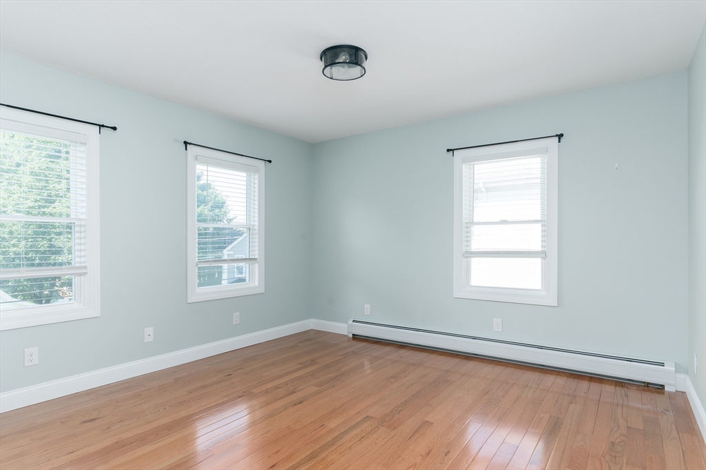 25 Prospect Street Ware, MA 01082 - Photo 8 of 25