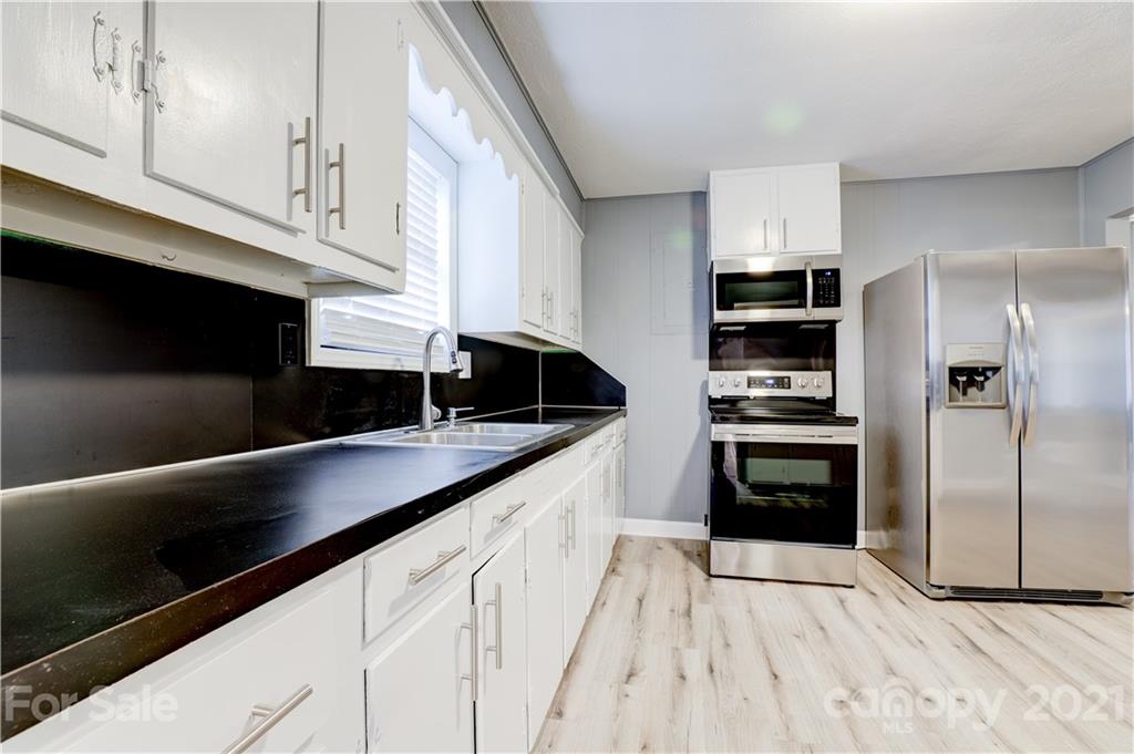 715 Mauney Road Stanley, NC 28164 - Photo 11 of 34 Gallery Image 11