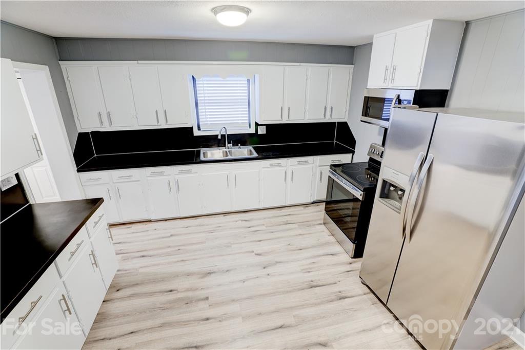 715 Mauney Road Stanley, NC 28164 - Photo 12 of 34 Gallery Image 12