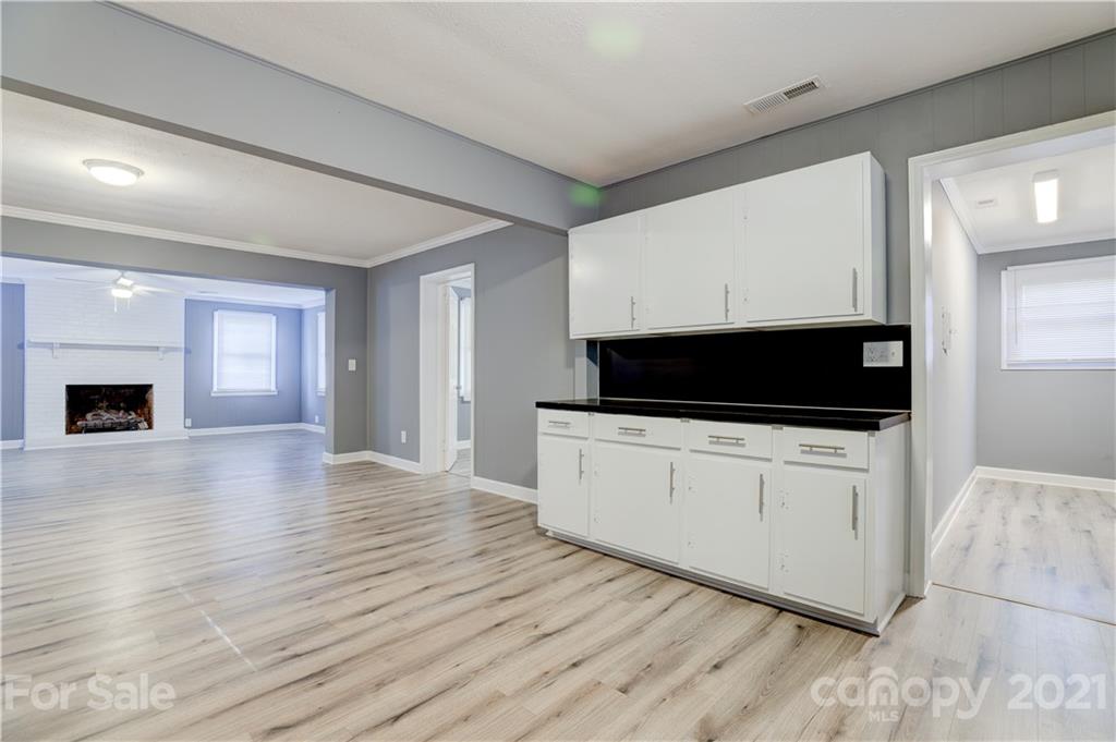 715 Mauney Road Stanley, NC 28164 - Photo 16 of 34 Gallery Image 16