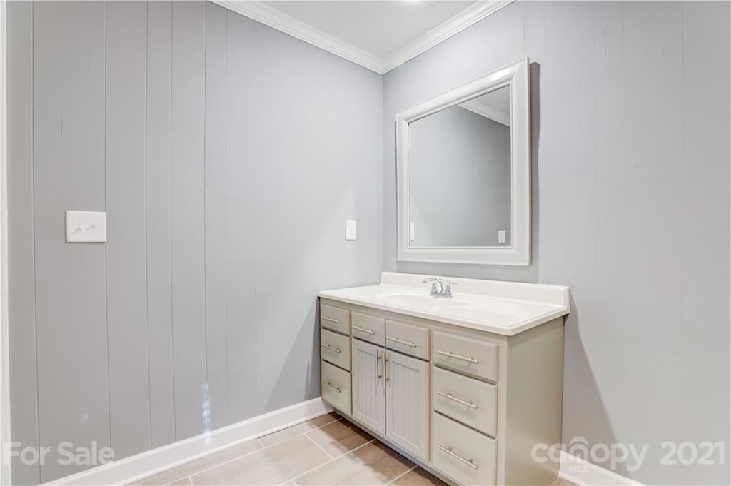 715 Mauney Road Stanley, NC 28164 - Photo 18 of 34 Gallery Image 18