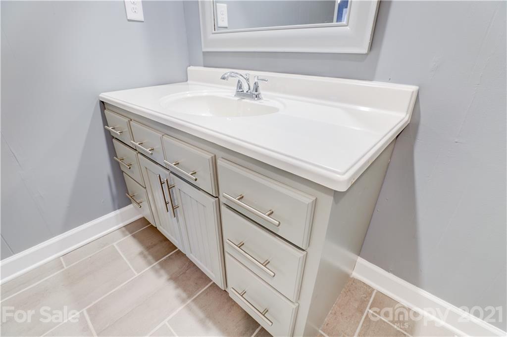 715 Mauney Road Stanley, NC 28164 - Photo 20 of 34 Gallery Image 20