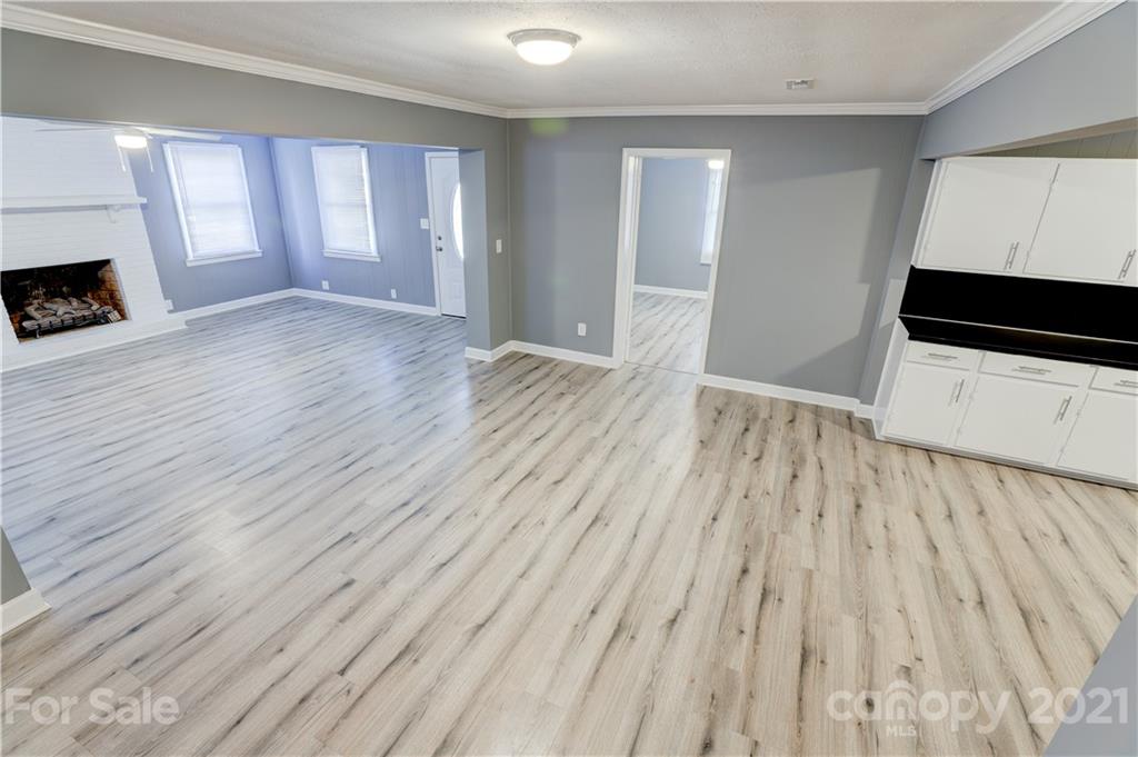 715 Mauney Road Stanley, NC 28164 - Photo 4 of 34 Gallery Image 4