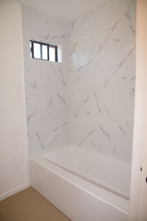 261 Rabbit Hill Lorena, TX 76655 - Photo 27 of 50 a bathroom with a bathtub