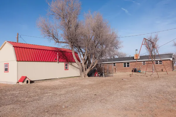 $263,500 | 660 County Road K, Plainview, TX 79072