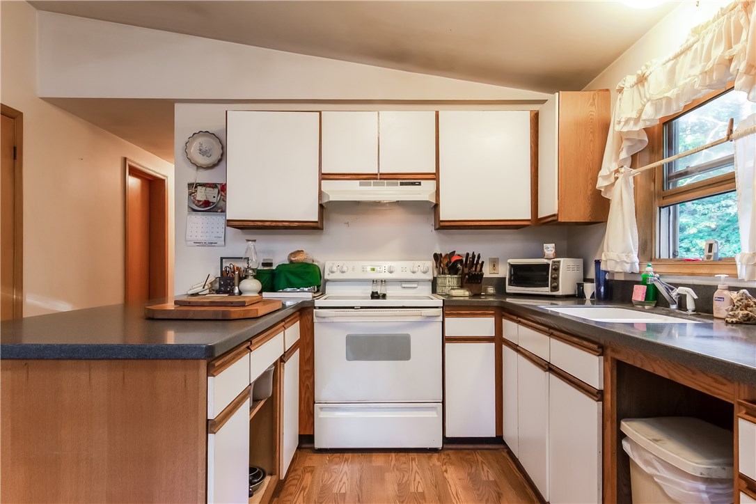 144 Collins Road Hopkinton, RI 02804 - Photo 11 of 20 Gallery Image 11