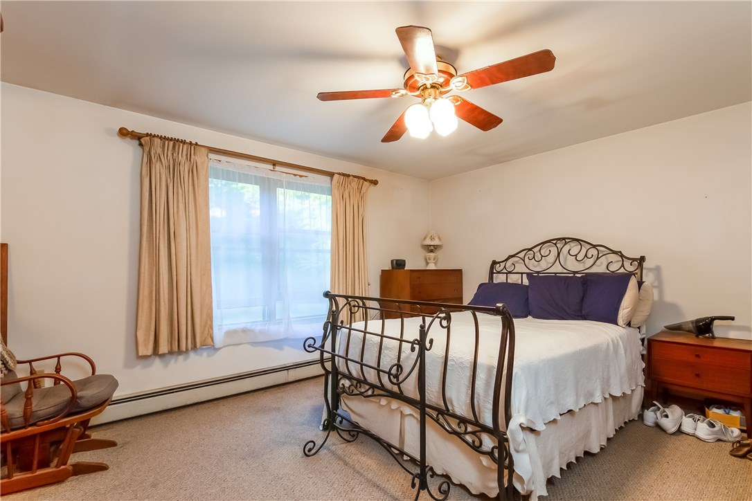 144 Collins Road Hopkinton, RI 02804 - Photo 12 of 20 Gallery Image 12