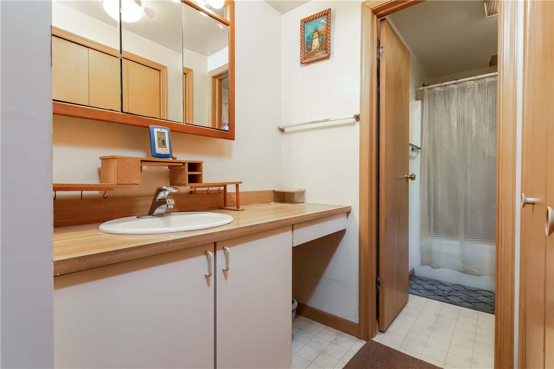 144 Collins Road Hopkinton, RI 02804 - Photo 14 of 20 Gallery Image 14