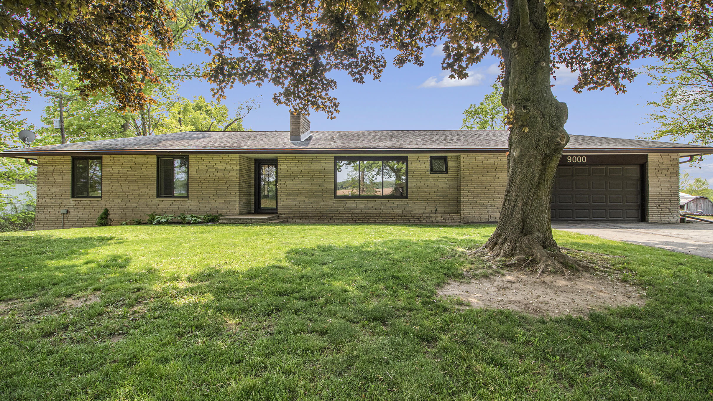 9000 Churchill Road Jackson, MI 49201 - Photo 3 of 20 3