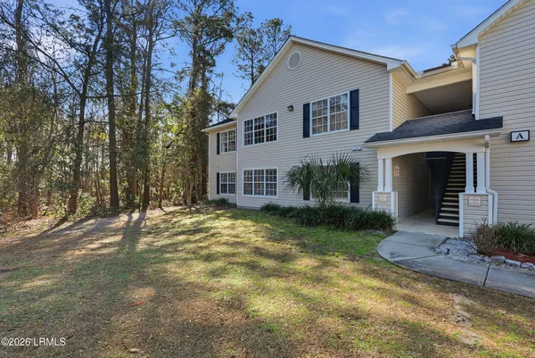 $275,000 | 50 Pebble Beach Cove, Unit A112, Bluffton, SC 29910