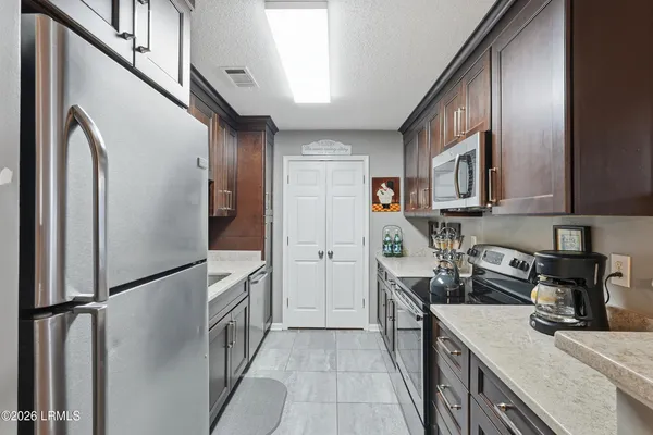 $275,000 | 50 Pebble Beach Cove, Unit A112, Bluffton, SC 29910